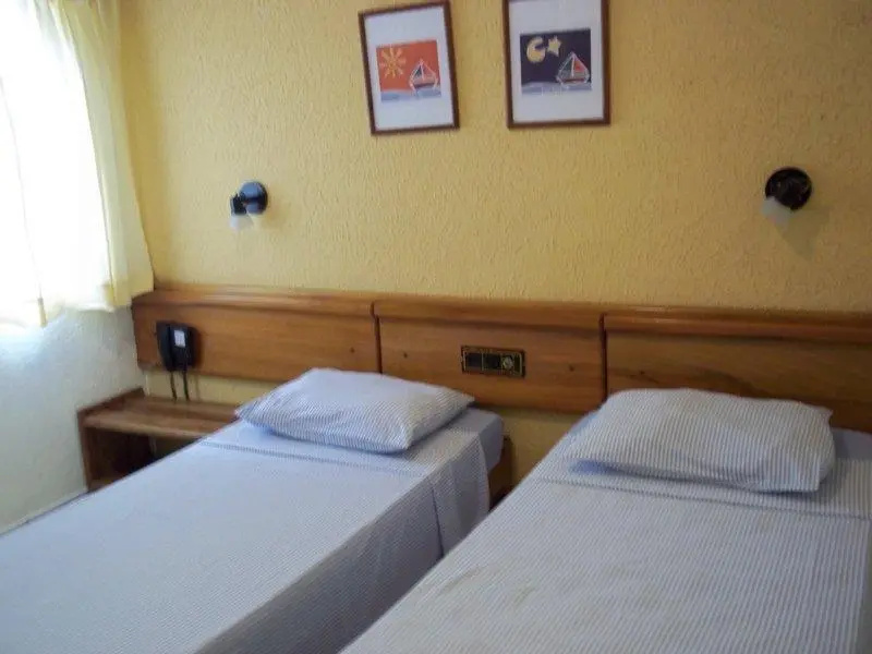 Standard Single room with balcony