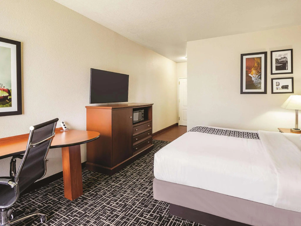 La Quinta Inn & Suites by Wyndham Bowling Green - Chambres