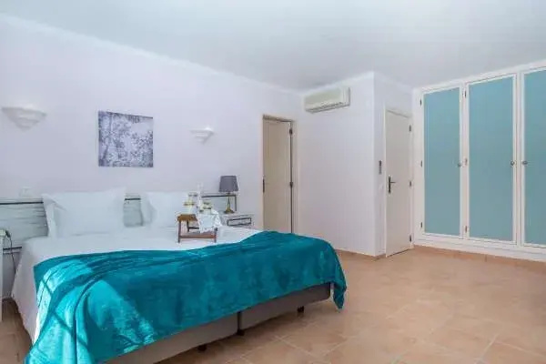 Colina Villas With Private Pool