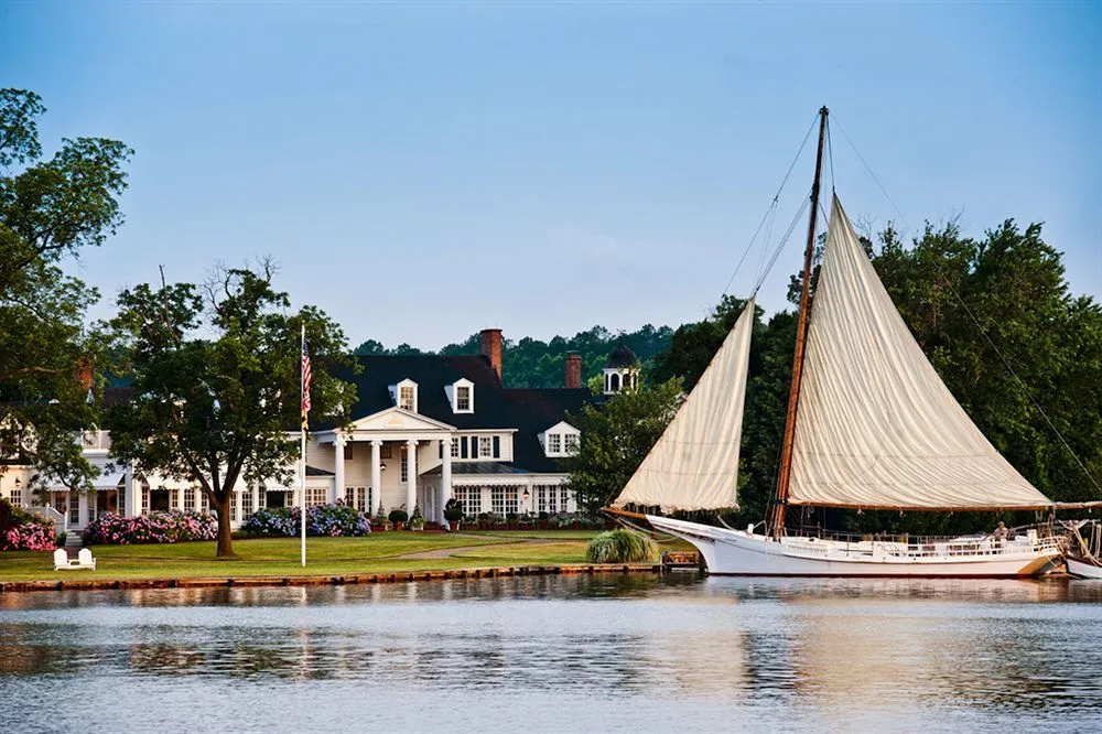 Beach & Waterfront