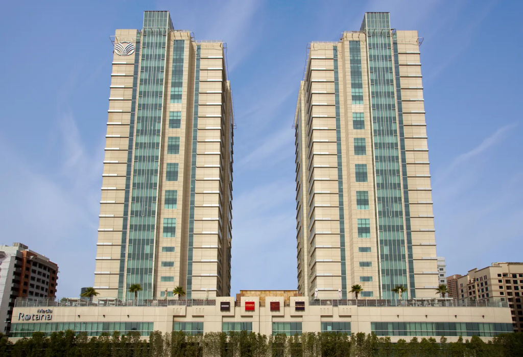 Отель Radisson Blu Barsha Heights — фото