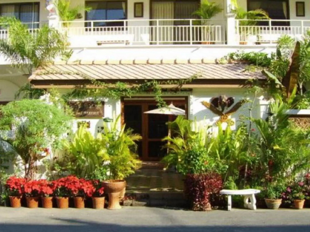 Mirrisa Ninman Hotel