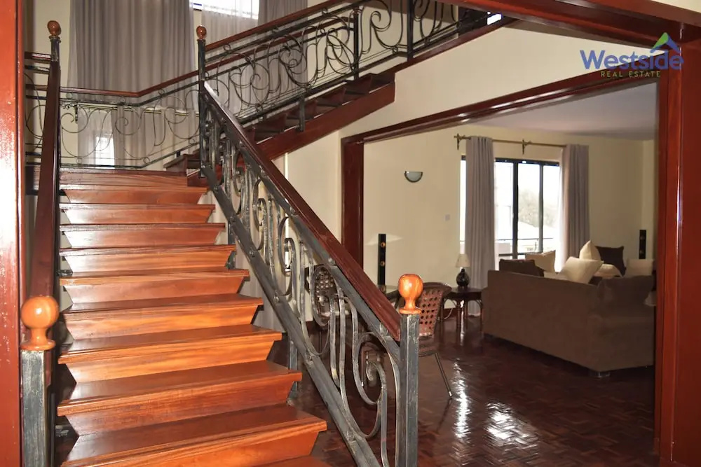 Luxury Apartment with balcony