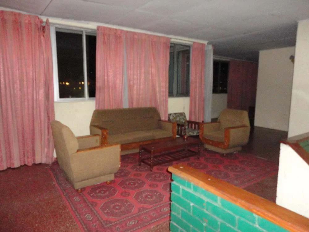 Milano Inn - Général