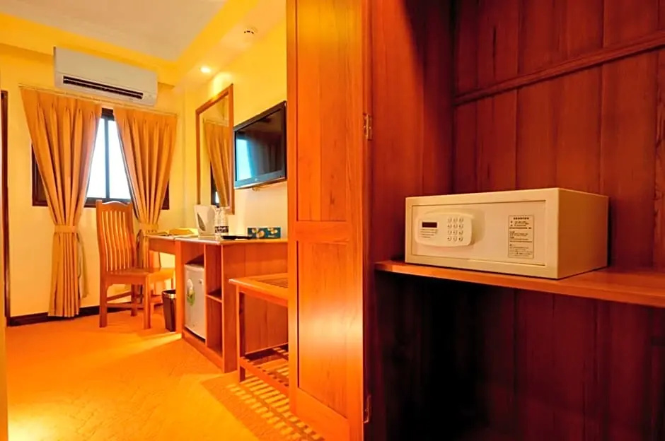 Royal Golden View Hotel - Chambres