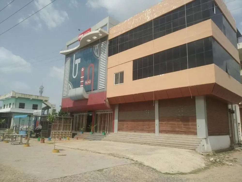 Hotel Rajputana Palace
