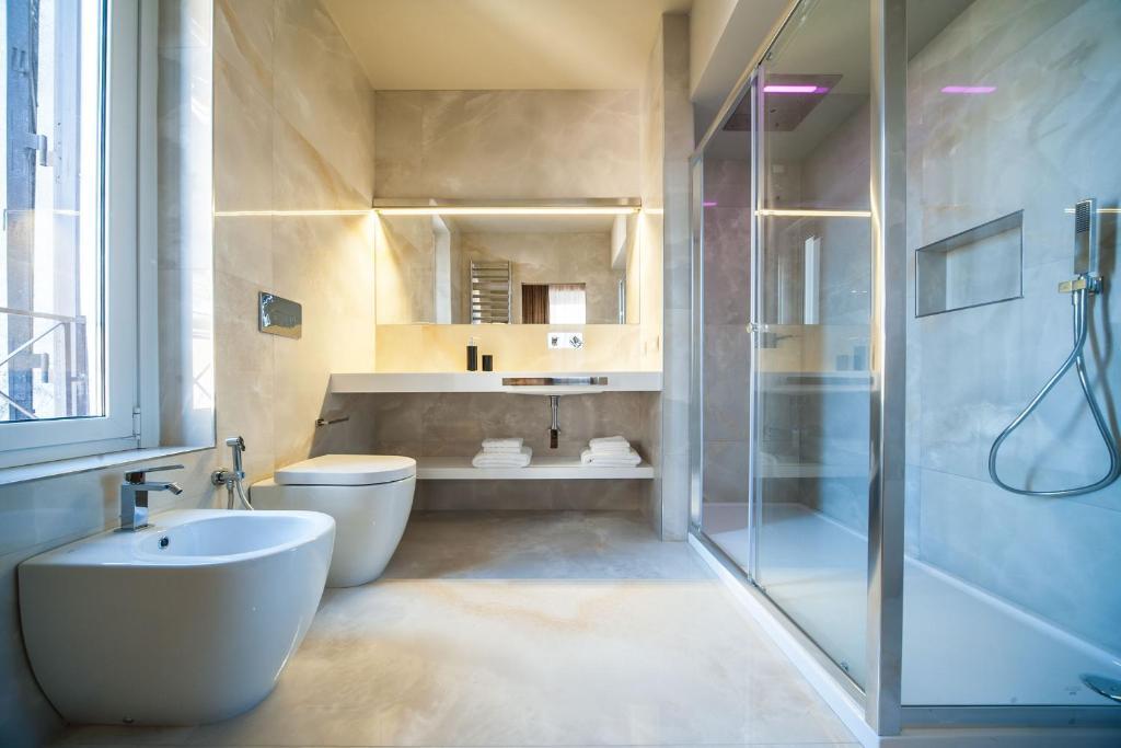 Victorian Luxury Suites by null