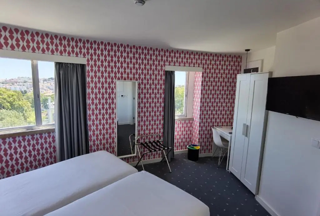 Double room (twin beds)