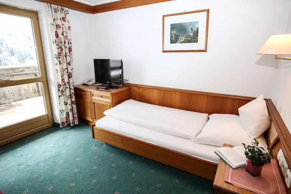 Hotel photo 32