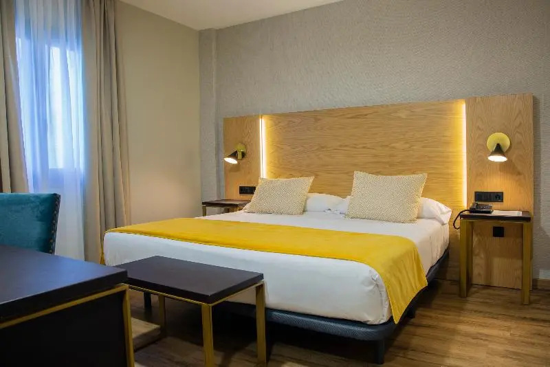Hotel Zentral Mayoral - Chambres