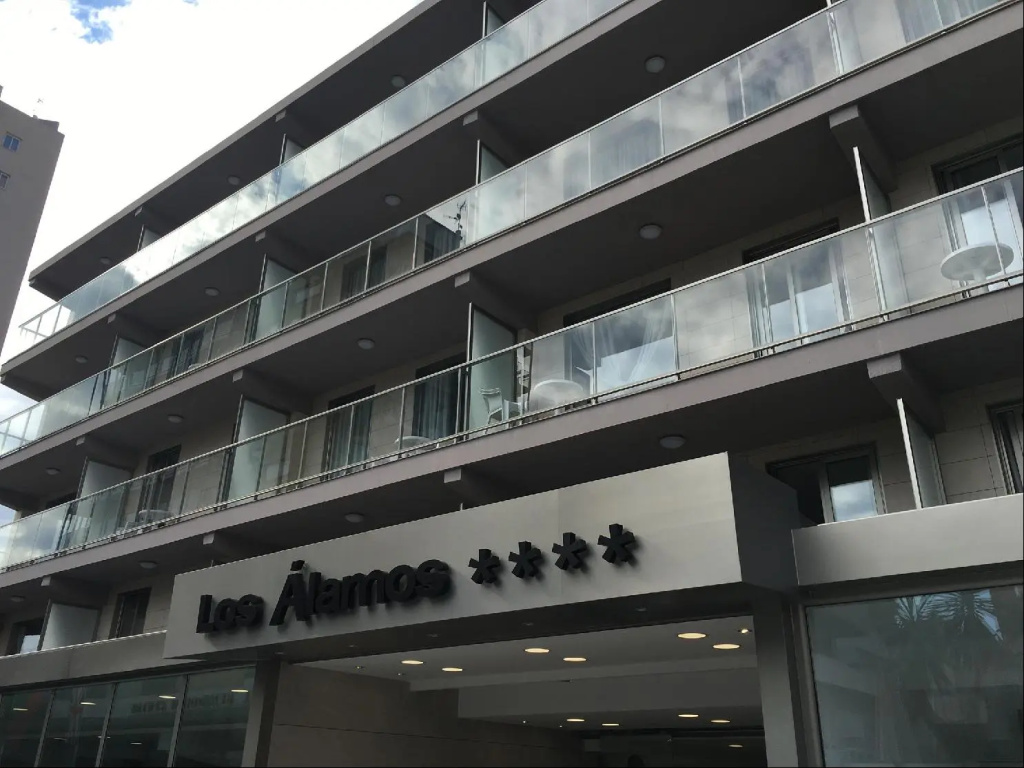 Hotel photo 1