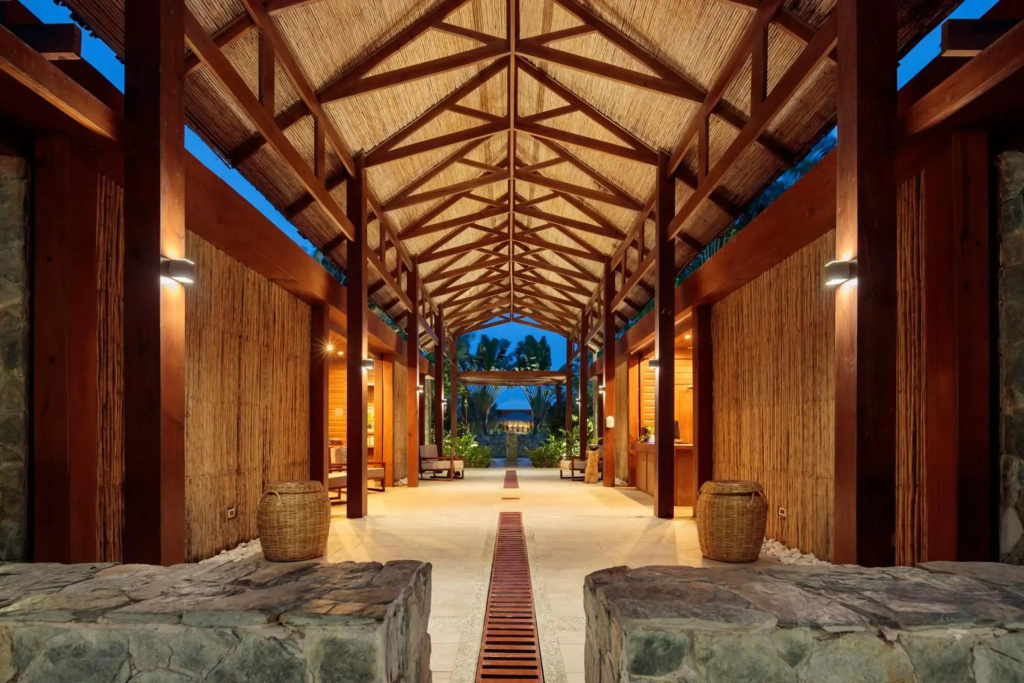 Indura Beach & Golf Resort, Curio Collection by Hilton - фото 18