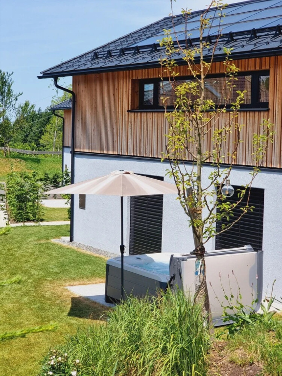 3 Bedrooms Cottage with mountain view