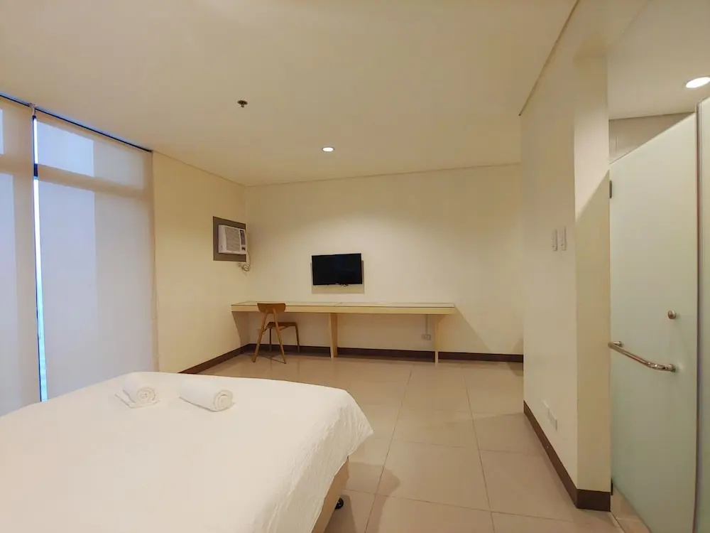 1 Bedroom Superior Double room (full double bed)