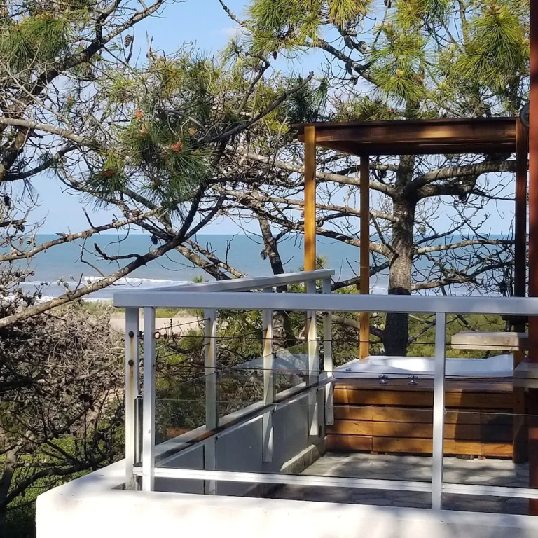 Apartment with sea view