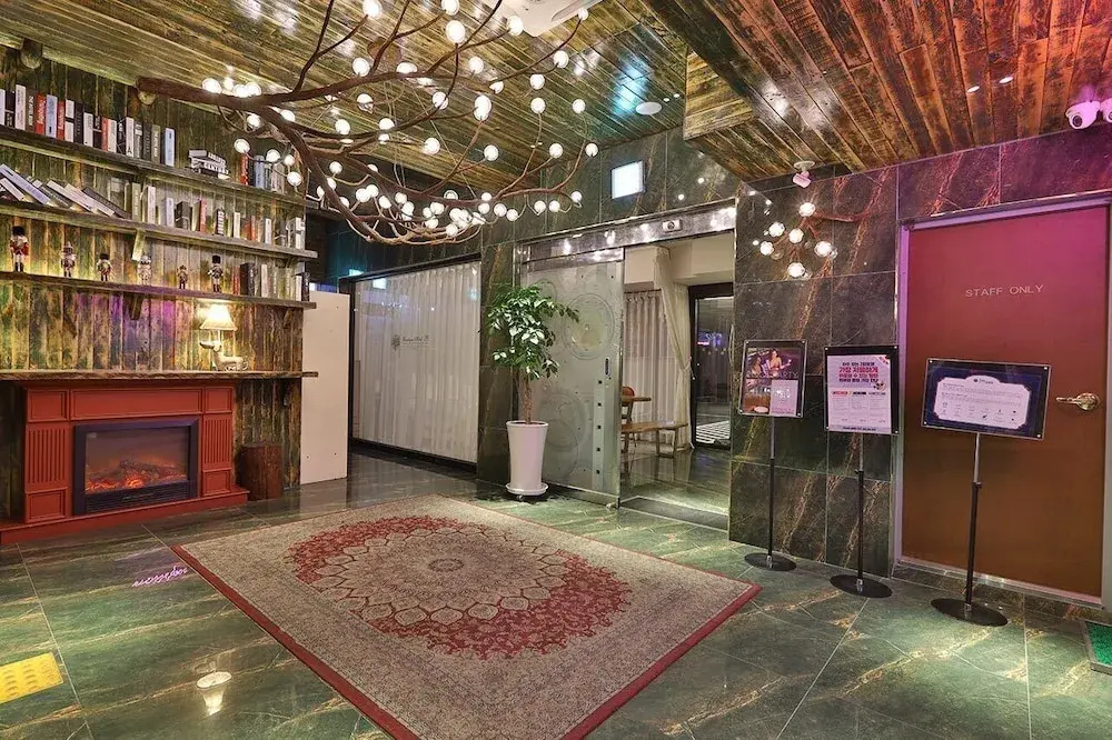 Hotel photo 2