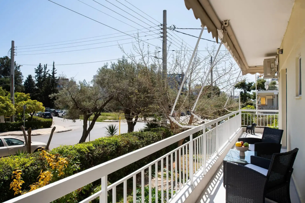 Glyfada Luxury Suite