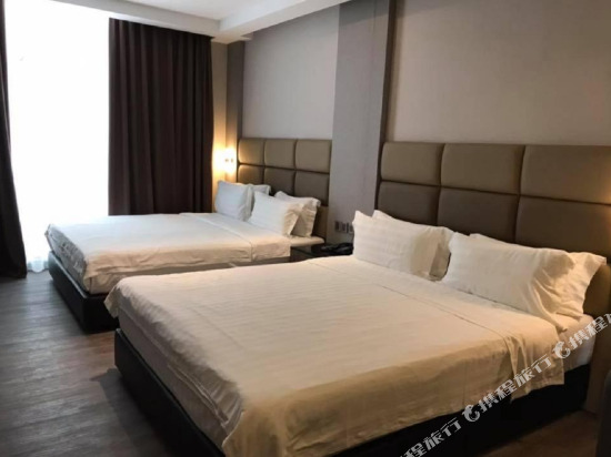 Kk Times Square Hotel