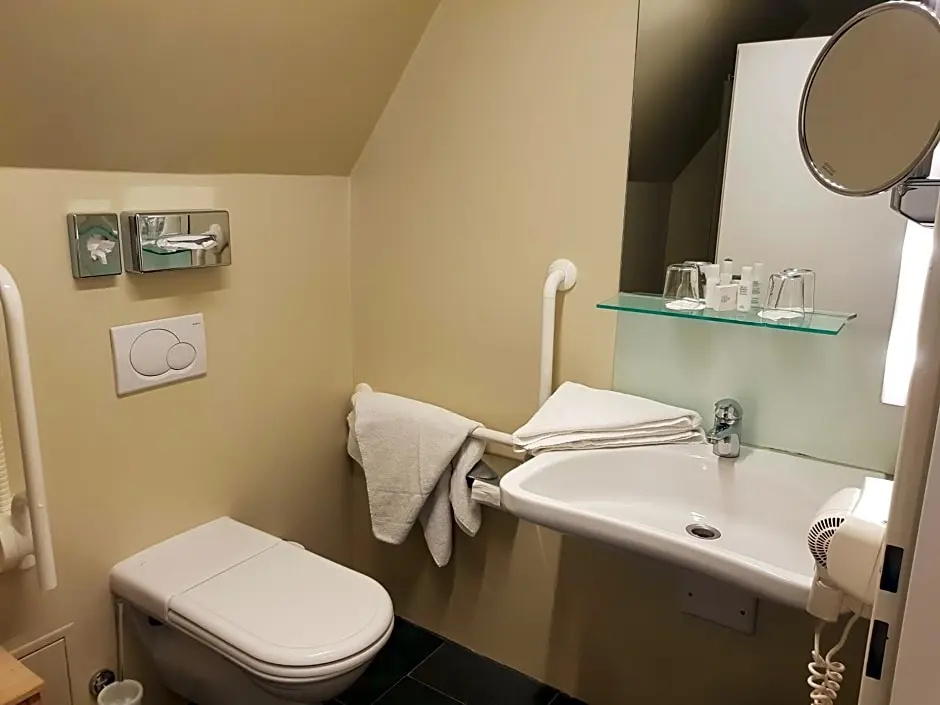 Hotel Schloss Weikersdorf - Chambres