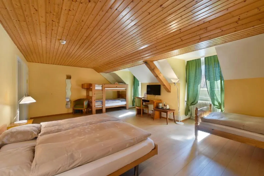 Standard Family room