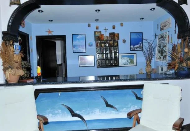 Food & Beverage