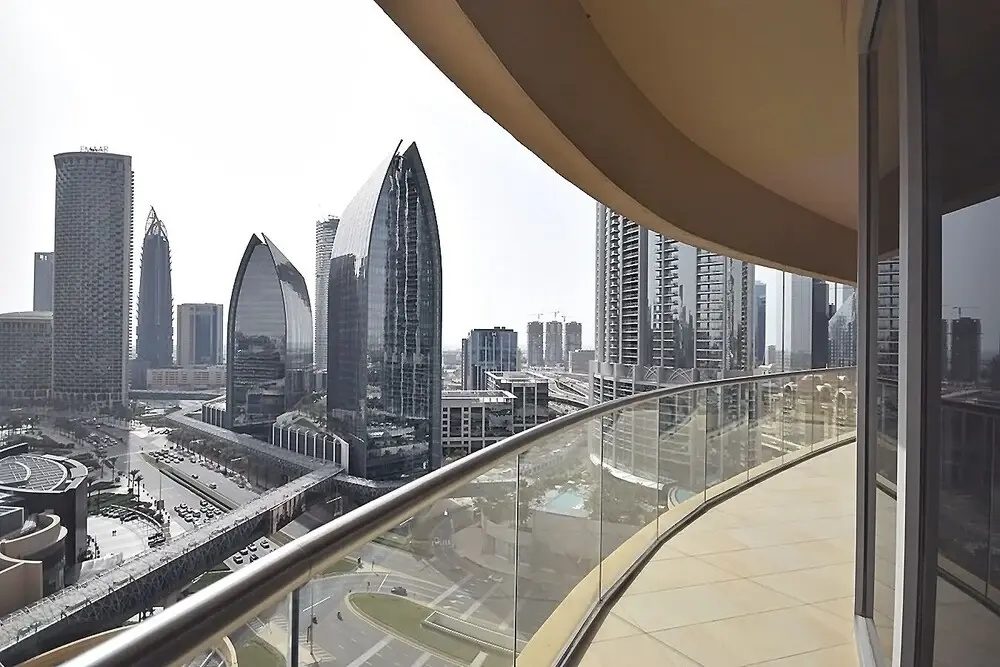 Key Host - Downtown Dubai Mall
