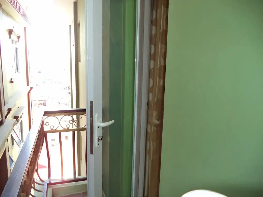 Standard Double room with balcony (twin beds)