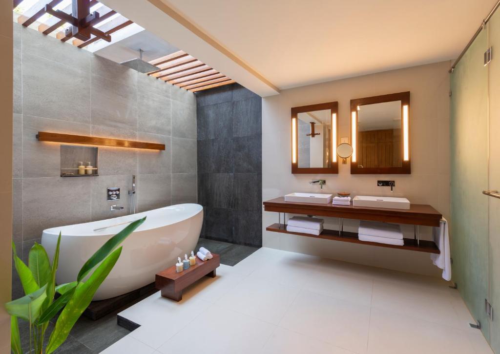 Saman Villas