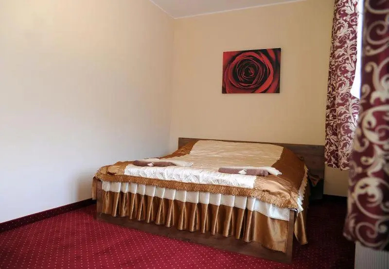Economy room