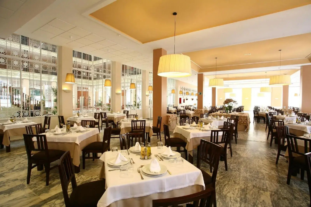Gran Hotel Aqualange - Balneario de Alange - Général
