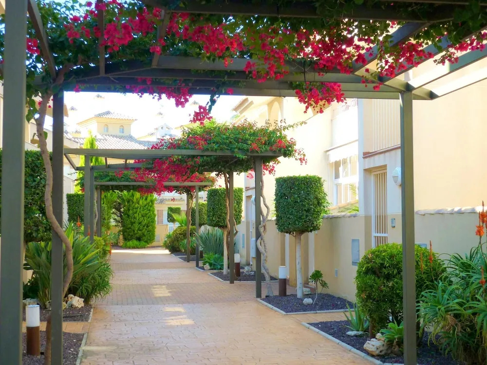Apartment With 3 Bedrooms in Los Alcázares, With Shared Pool, Furnished Terrace and Wifi - 500 m From the Beach
