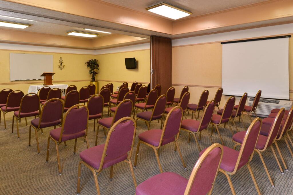 Best Western Elyon Colombo
