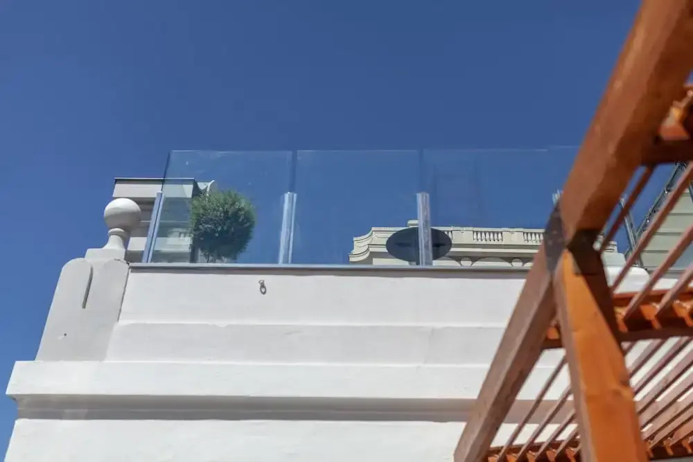 Standard Double room with city view (full double bed)
