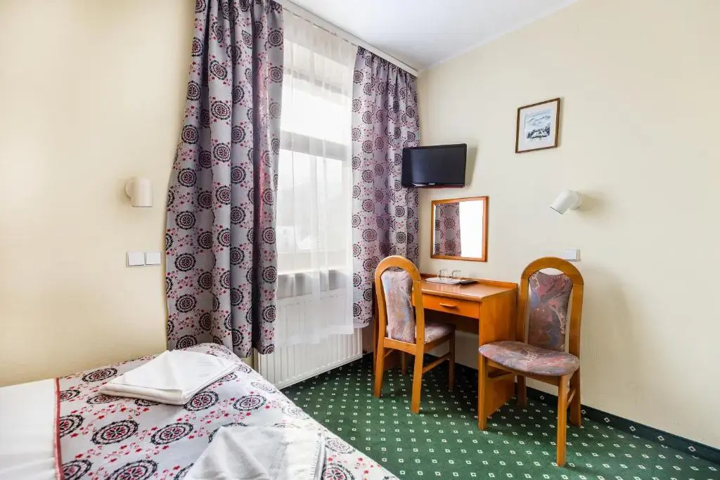 Standard Double room (full double bed)