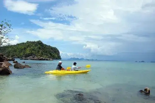 Beach & Waterfront