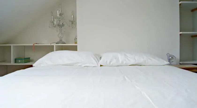 Little Suite - Eugène
