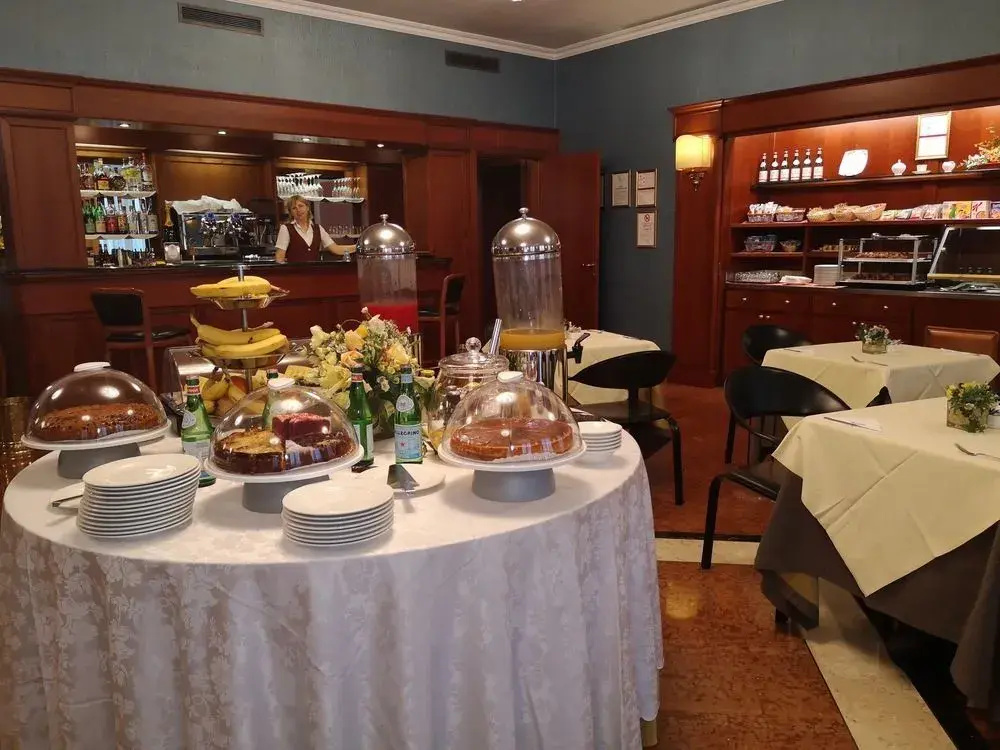 Hotel photo 23