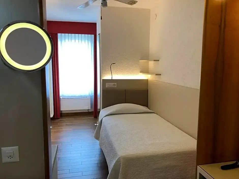 Hotel Campione - Chambres