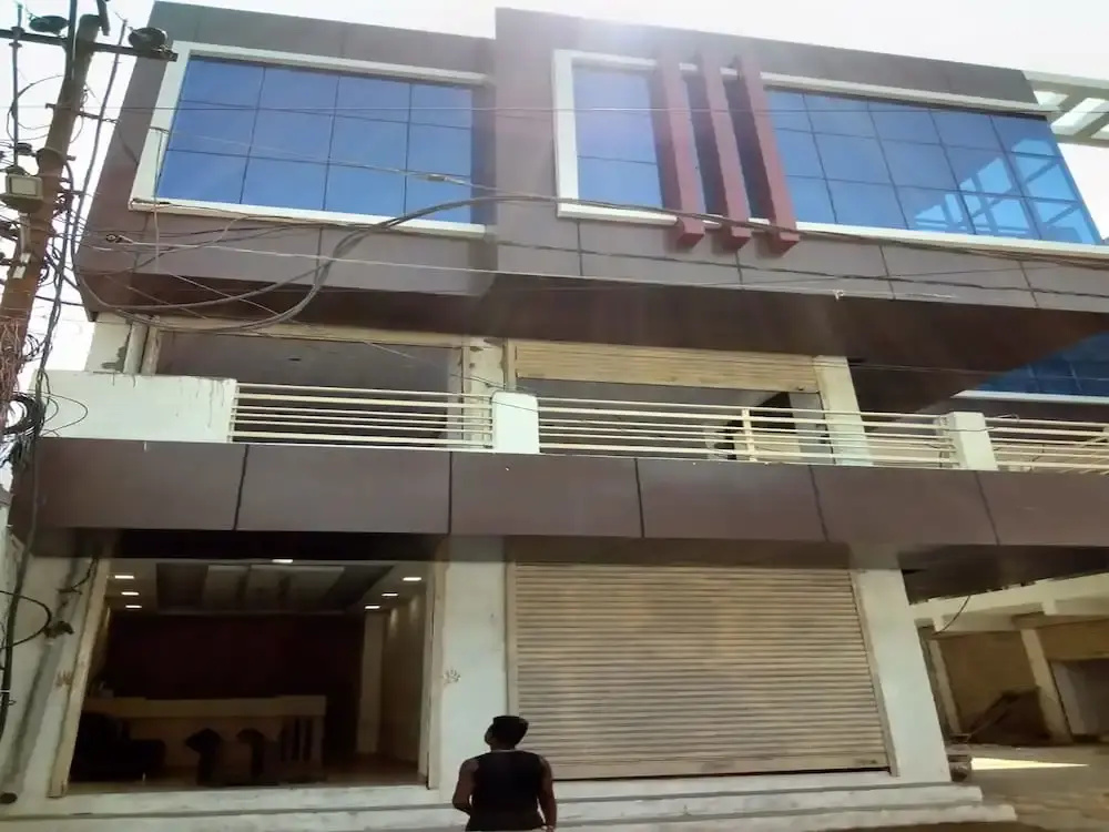 OYO 14825 Hotel Siddheshwar