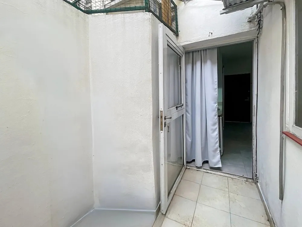 Cozy Studio in Palermo With Private Patio!