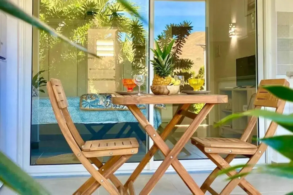 Beautiful suite S5, pool, sea view, Pinel Island