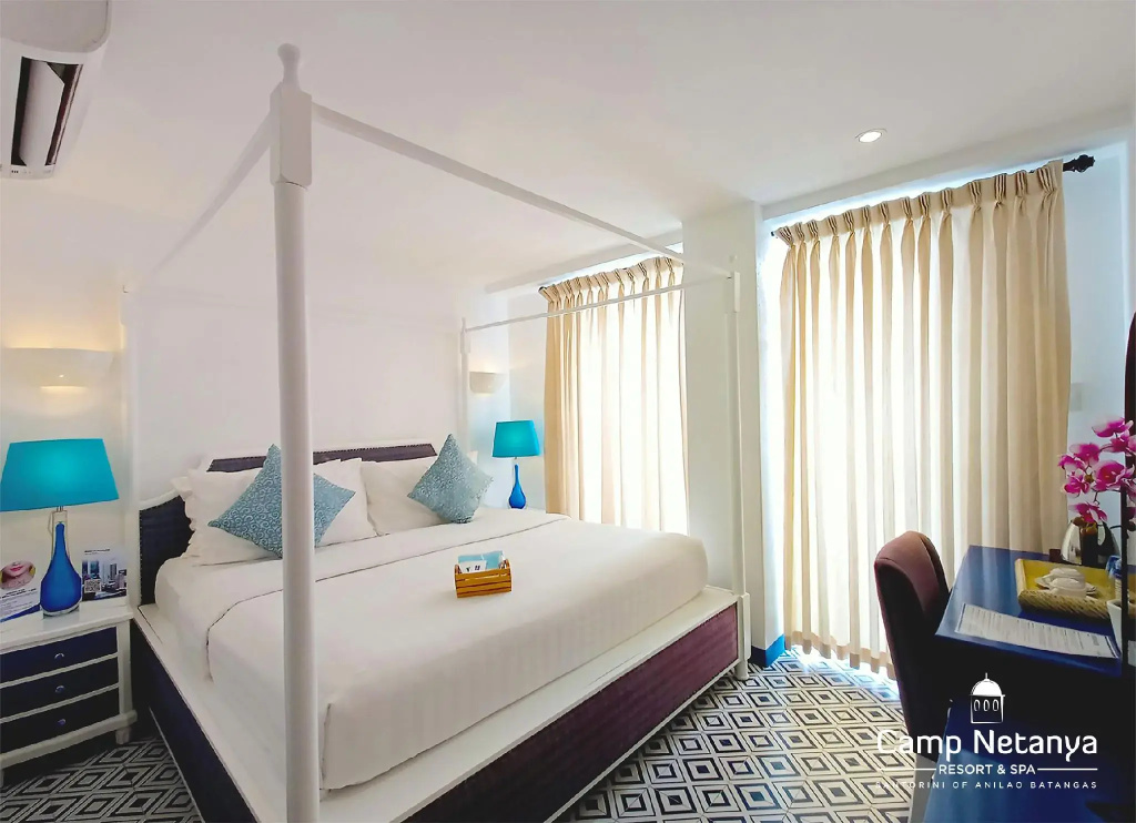 Superior Double room (full double bed)
