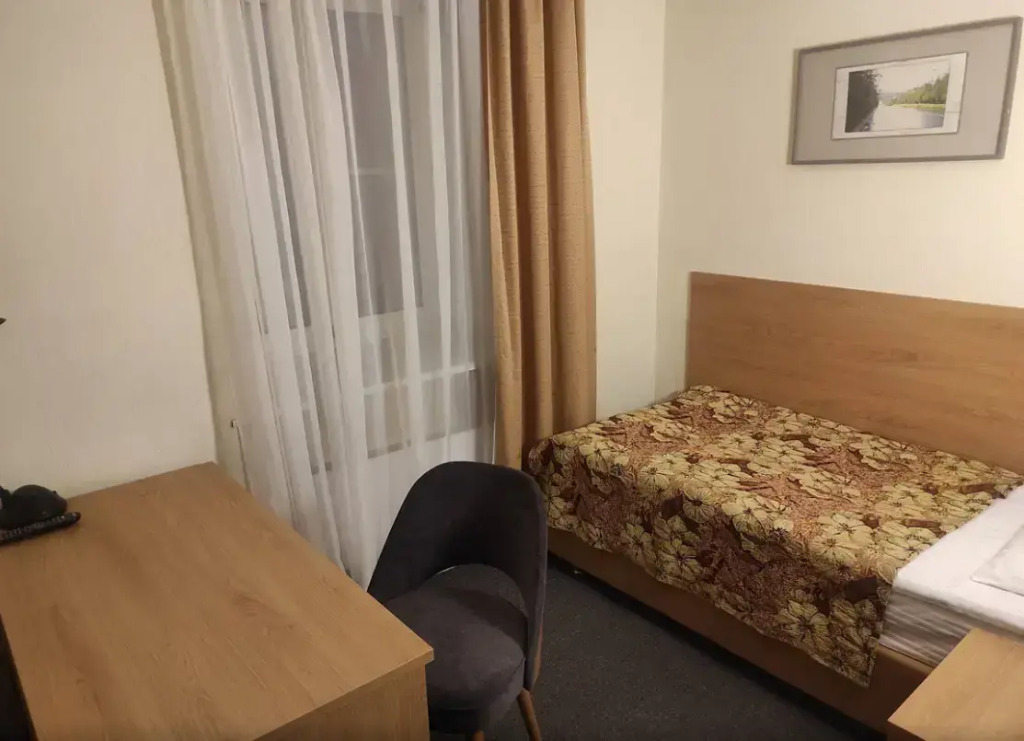 гостиница металлург мурманск. гостиница металлург мончегорск. гостиница металлург мончегорск. ресторан металлург мончегорск. металлургов 45 мончегорск.