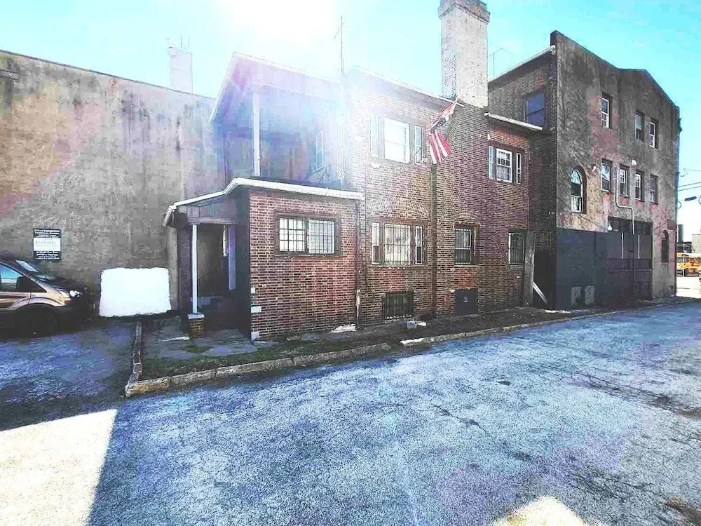The Great Suite With Parking Near Philadelphia
