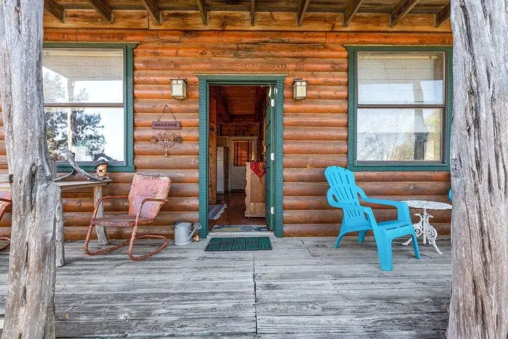 Mighty Oak Log Cabin 2 Bedroom Cabin by RedAwning