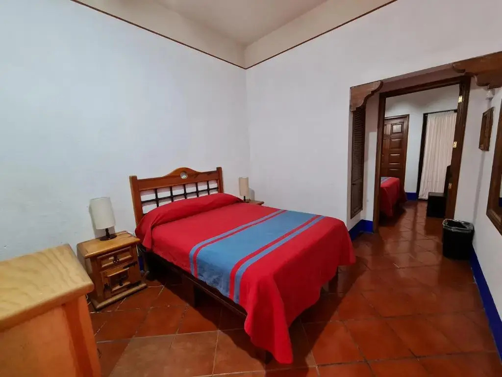 Economy room