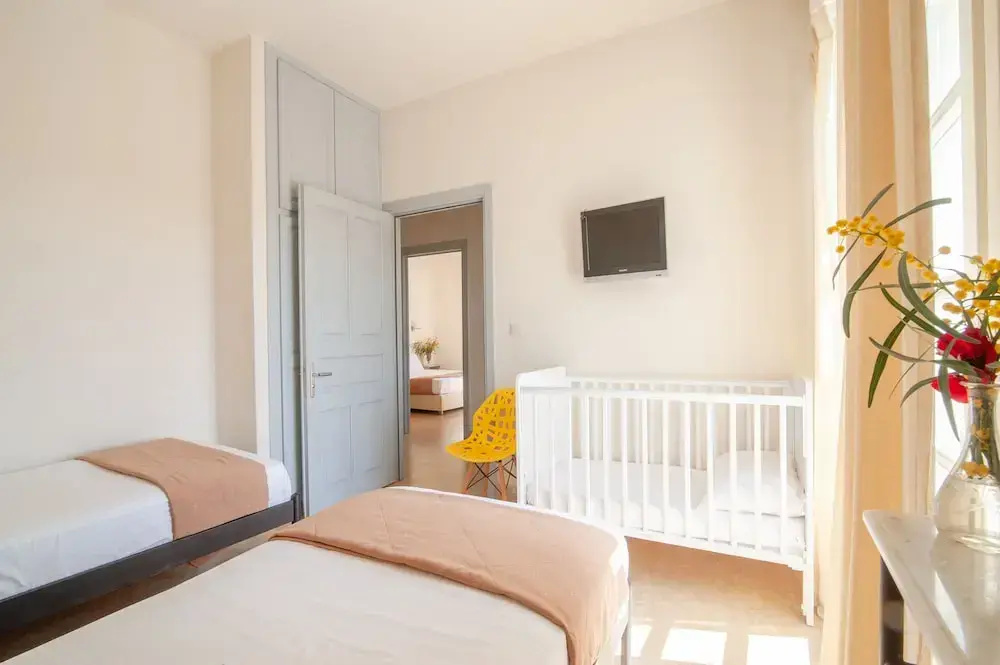 Apartment with balcony