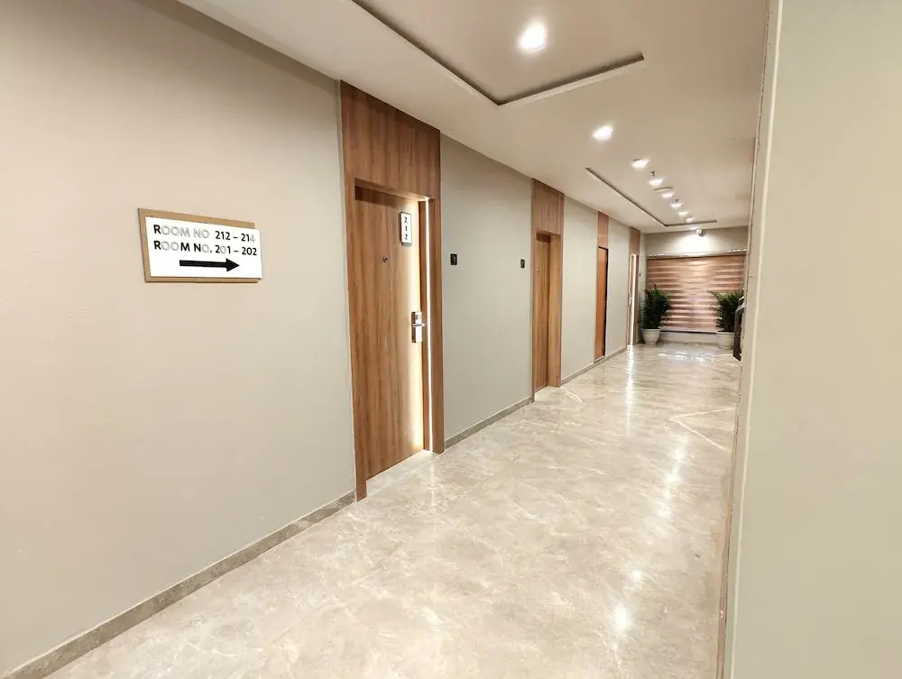 The Sky Imperial Hotel Kailash — фото 2