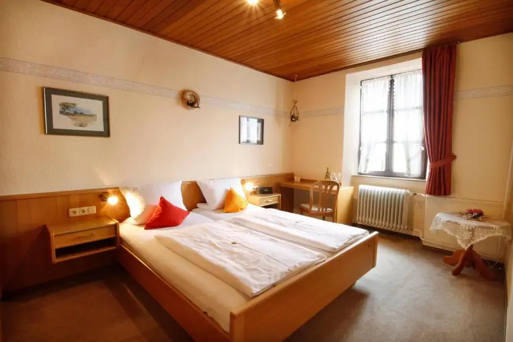 Gästehaus Weingut - Fröhliches Weinfass - Chambres