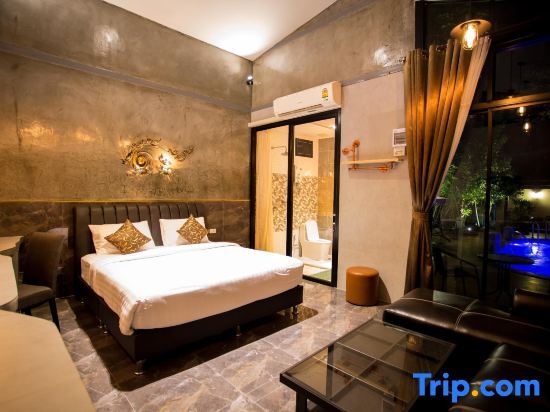 Студия с видом на бассейн в Foresto Sukhothai Guesthome